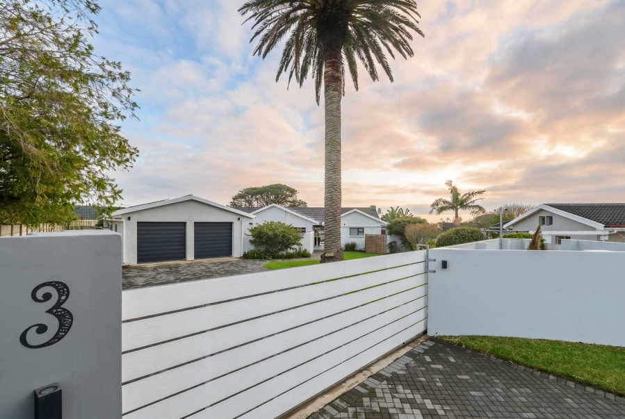 3 Bedroom Property for Sale in Miramar Eastern Cape